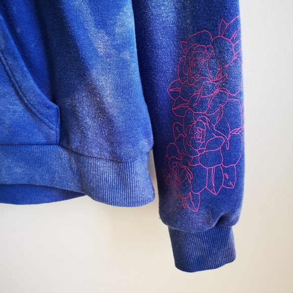 The Future Is Female reverse dyed hoodie - Picture 4 of 8